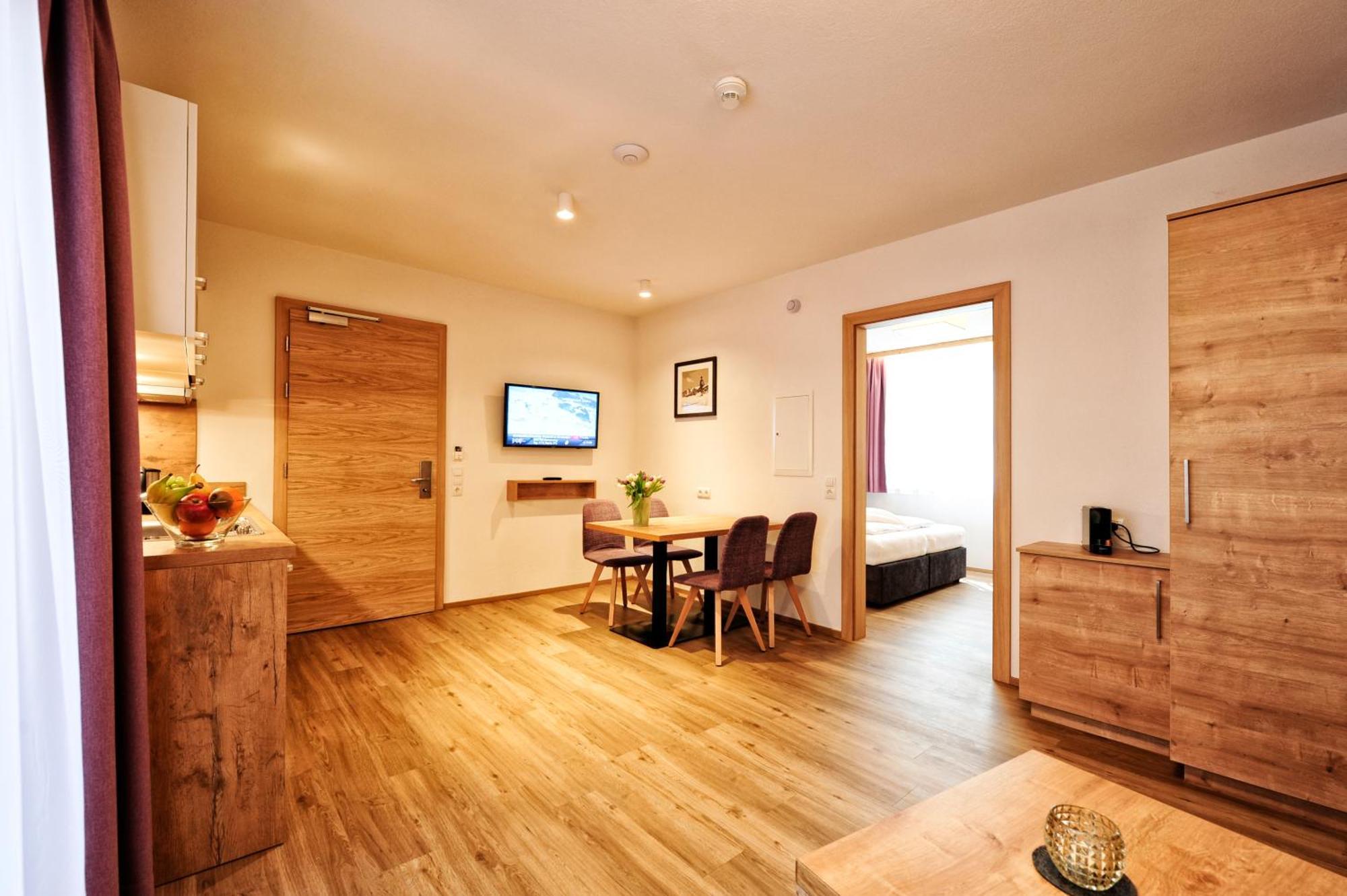 Amaris Apartments 이스크글 객실 사진