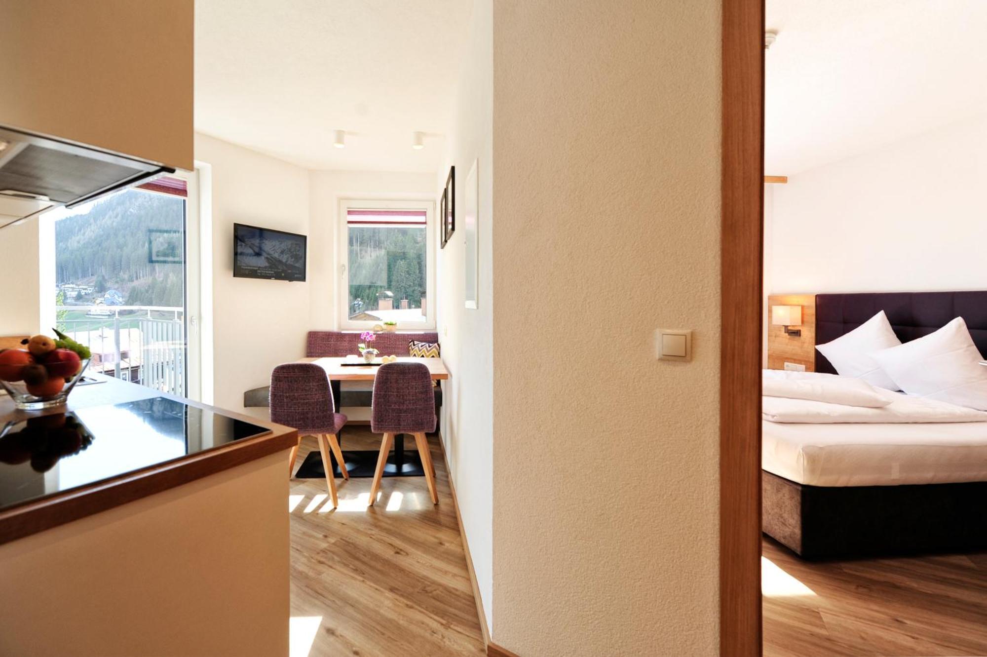 Amaris Apartments 이스크글 객실 사진